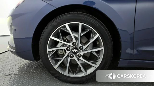 Hyundai The New Avante AD id 3845428 из Кореи 16