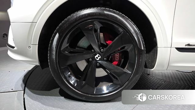 Bentley Bentayga id 4186380 из Кореи 34