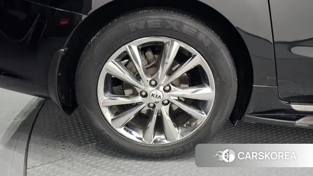 Kia The New Carnival id 3469921 из Кореи 15