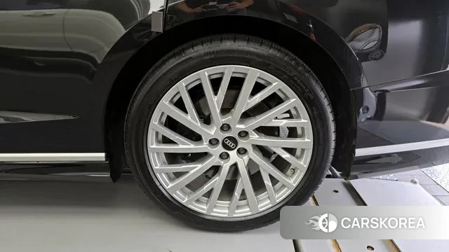 Audi A8 (D5) id 3053894 из Кореи 15