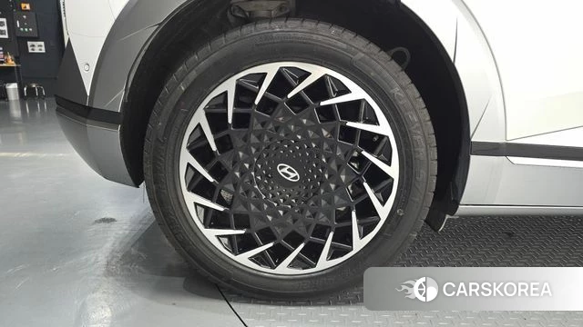 Hyundai Ionic 5 id 4560558 из Кореи 28