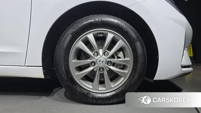 Hyundai The New Avante AD id 3504925 из Кореи 15