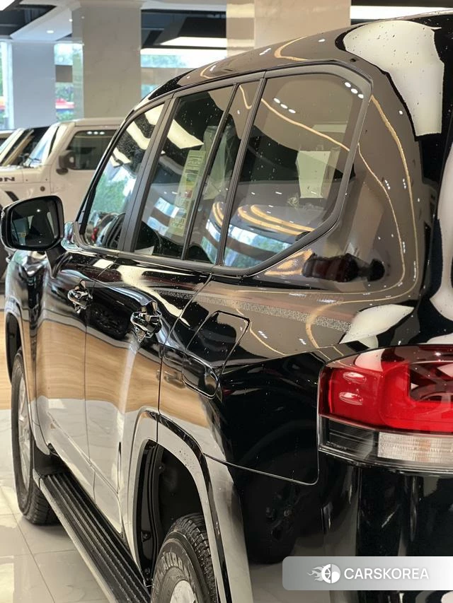 Toyota Land Cruiser (imported) 2025 Черный из Китая, фото 5