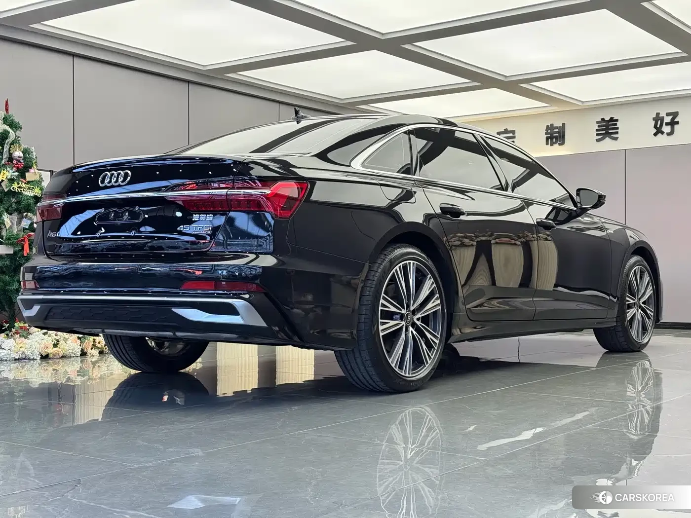 Audi A6L id 4565260 из Китая 9