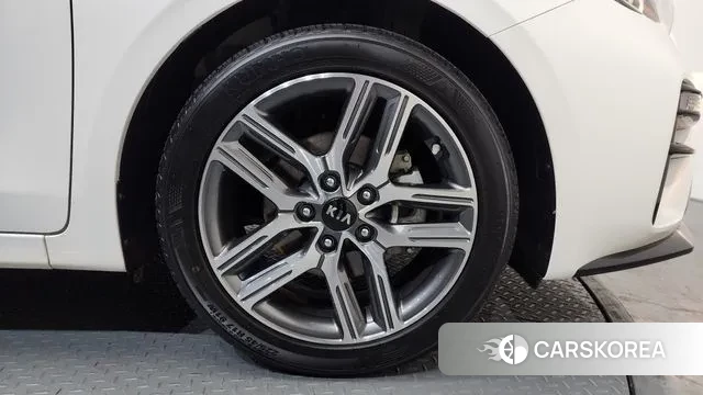 Kia Come New K3 id 3722762 из Кореи 15