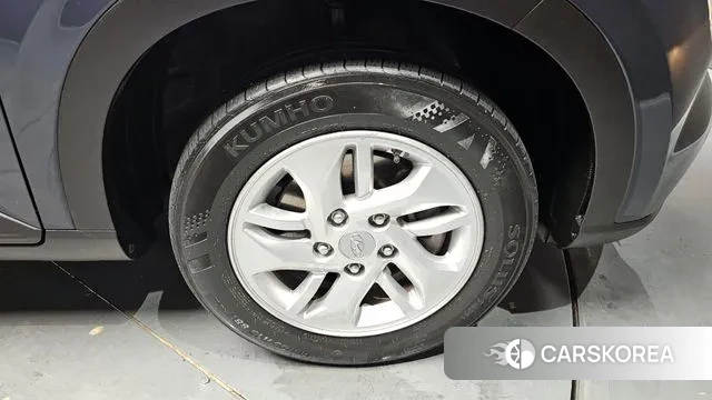 Hyundai Venue id 3682047 из Кореи 15