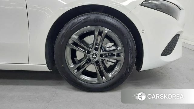 Mercedes-Benz A-Class W177 id 4222428 из Кореи 15