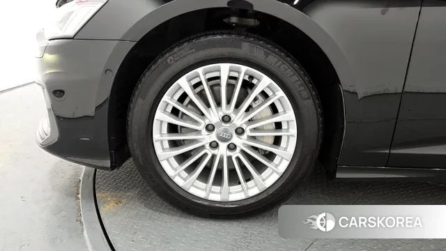 Audi A6 (C8) id 3661144 из Кореи 15