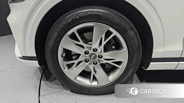 Genesis GV70 id 3878844 из Кореи 15