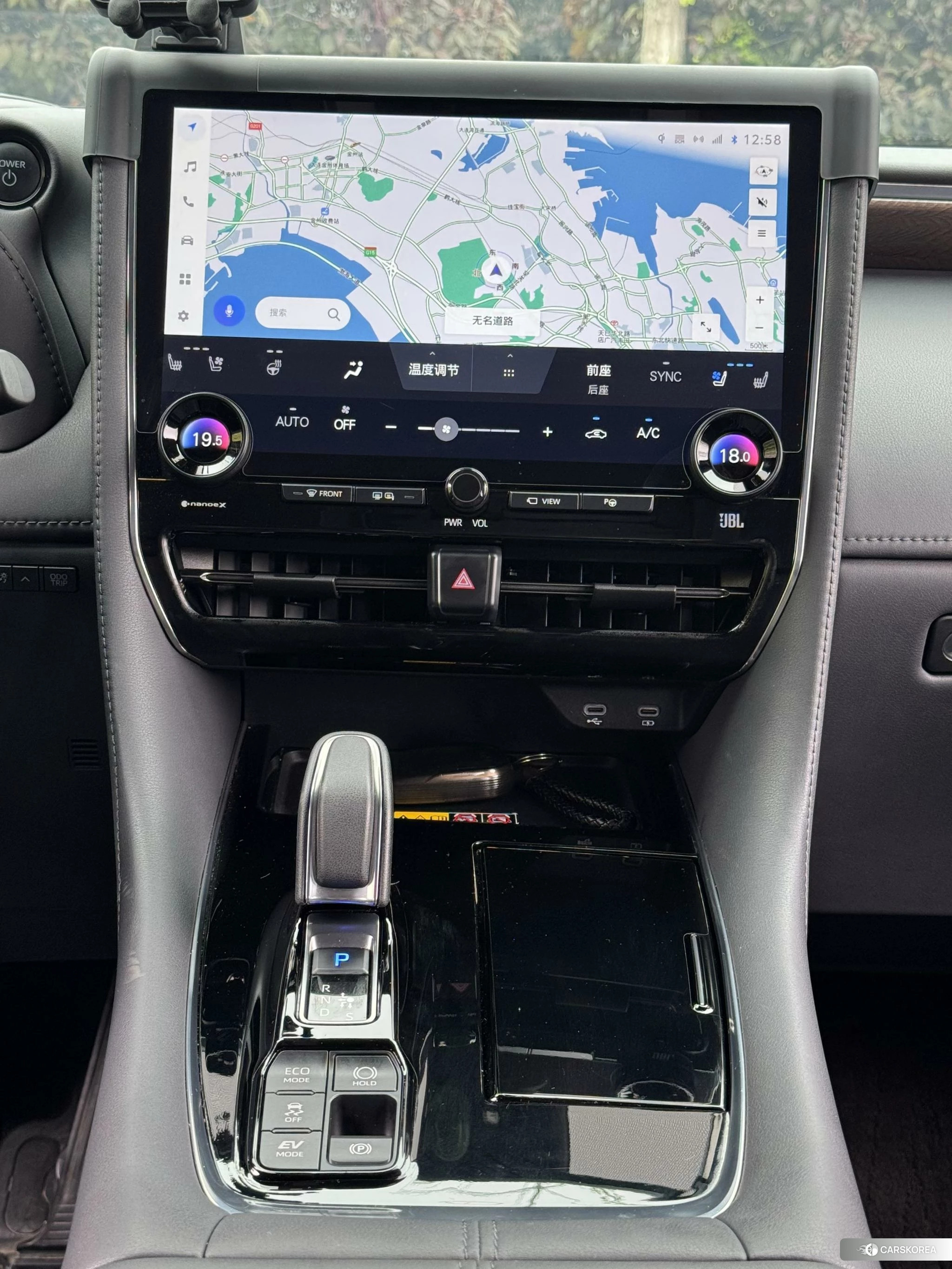 Toyota Elfa id 4454654 из Китая 17