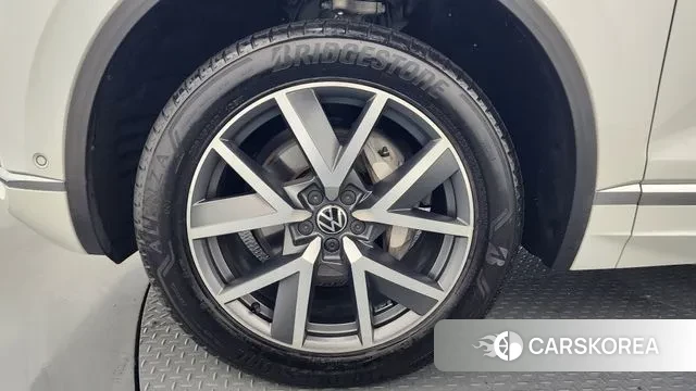 Volkswagen Touareg 3rd generation id 3654344 из Кореи 15