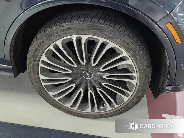 Lincoln Aviator 2nd generation id 3859347 из Кореи 15