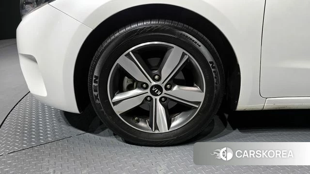 Kia The New K3 id 4225789 из Кореи 25