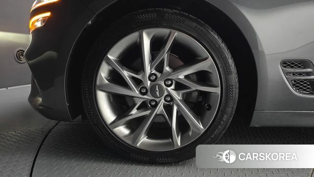 Genesis The New G70 id 4445549 из Кореи 30