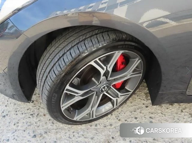 Kia Stinger id 4268893 из Кореи 15