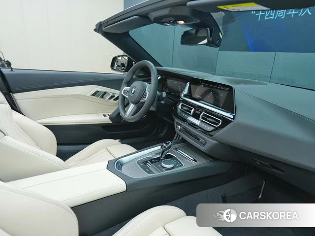 BMW Z4 2025 Фиолетовый из Китая, фото 6