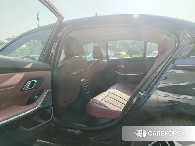 BMW i3 2024 Черный из Китая, фото 6