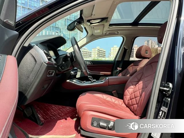 BMW X5 2023 Черный из Китая, фото 5