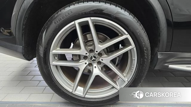 Mercedes-Benz GLE - Class W166 id 4776483 из Кореи 28