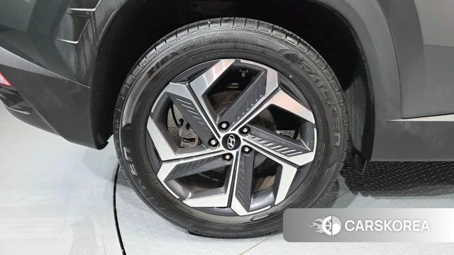 Hyundai Tucson (NX4) id 4612969 из Кореи 27