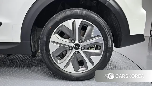 Kia Niro Plus id 3383413 из Кореи 15