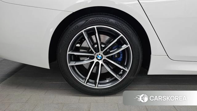 BMW 5 Series (G30) id 4739994 из Кореи 15