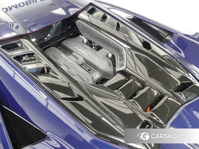 Lamborghini Revuelto id 3733976 из Кореи 15