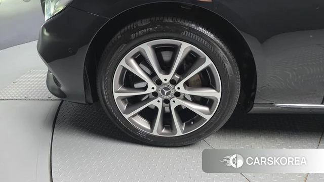 Mercedes-Benz E-Class W213 id 4447169 из Кореи 15