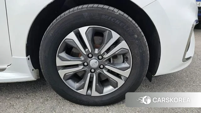 Kia The New Carnival id 3728217 из Кореи 15