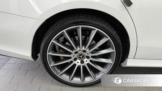 Mercedes-Benz E-Class W213 id 4490595 из Кореи 28
