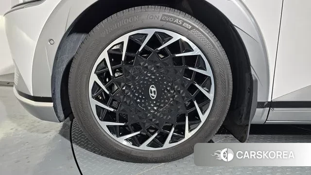 Hyundai Ionic 5 id 3566076 из Кореи 16