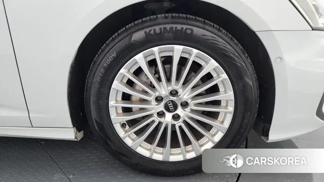 Audi A6 (C8) id 3318310 из Кореи 15