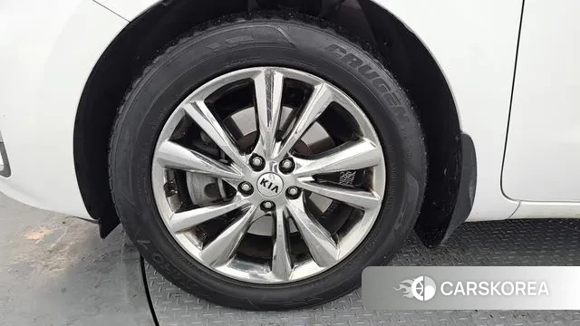 Kia The New Carnival id 3541558 из Кореи 15