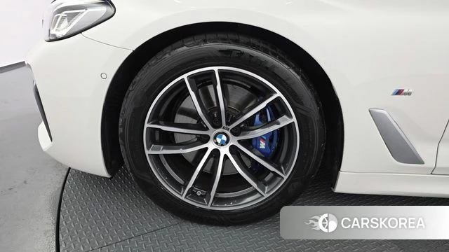 BMW 5 Series (G30) id 4383210 из Кореи 26