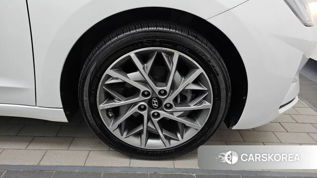 Hyundai The New Avante AD id 3867114 из Кореи 15