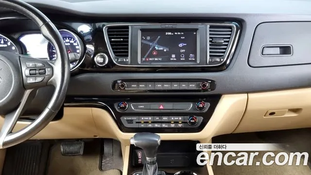 Kia The New Carnival id 2600370 из Кореи 15