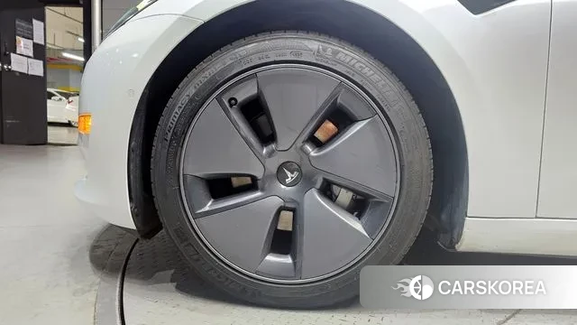 Tesla Model 3 id 3717540 из Кореи 15