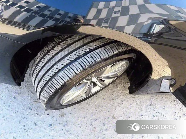 BMW 5 Series (G30) id 3761099 из Кореи 15