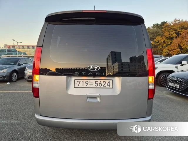 Hyundai Staria id 3398992 из Кореи 15