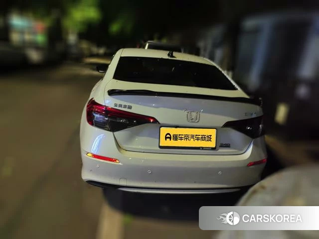 Honda Civic 2023 Белый из Китая, фото 5