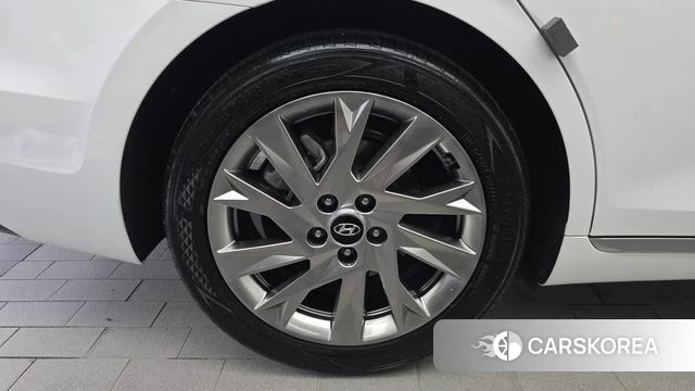 Hyundai The New Grandeur IG Hybrid id 4721972 из Кореи 28