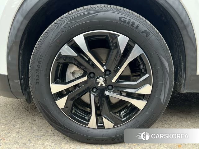 Peugeot 2008 id 3902079 из Китая 11