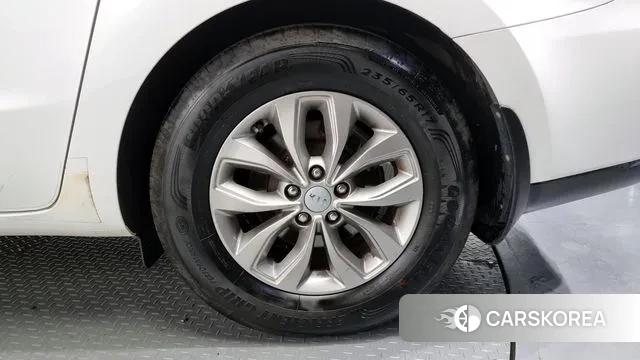 Kia The New Carnival id 3039374 из Кореи 15