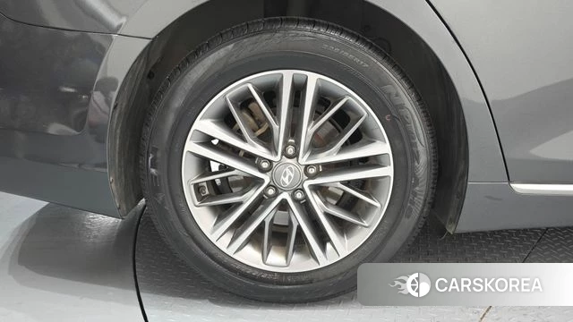 Hyundai Grandeur IG id 4325330 из Кореи 25