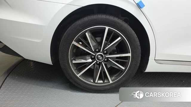 Hyundai The New Grandeur IG id 4382777 из Кореи 15