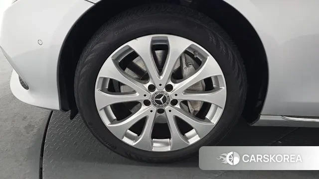 Mercedes-Benz E-Class W213 id 3531423 из Кореи 15