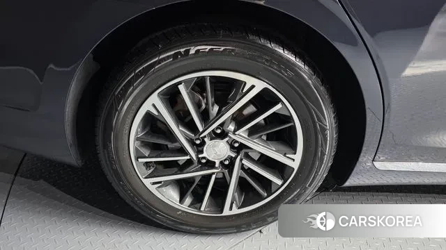 Hyundai The New Grandeur IG id 3727851 из Кореи 15