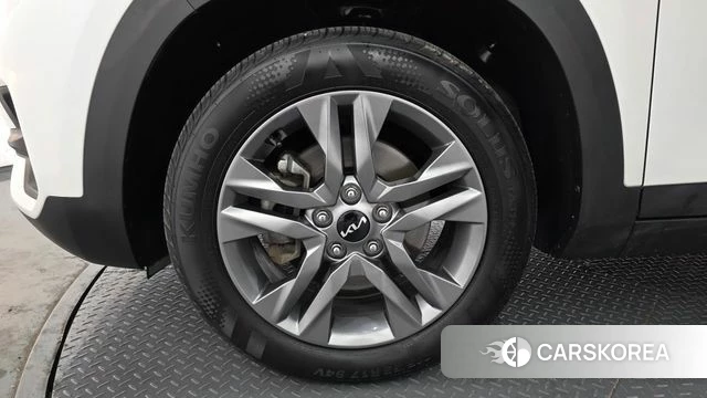 Kia Seltos id 4382990 из Кореи 15