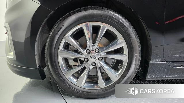 Kia The New Carnival id 4776136 из Кореи 30