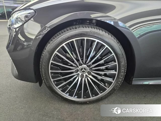 Mercedes-Benz E-Class W214 id 4527422 из Кореи 15